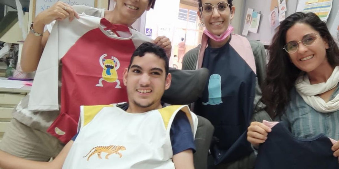 Large Bibs for Teens: The Perfect Fit